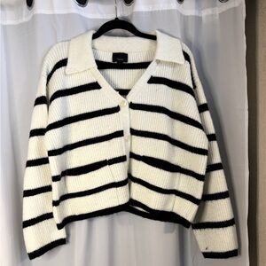 Black & White Striped Mohair Blend Cropped Cardigan Sweater NWOT size M